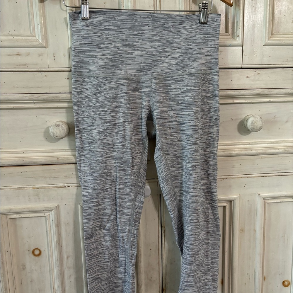 Lululemon Capri Leggings